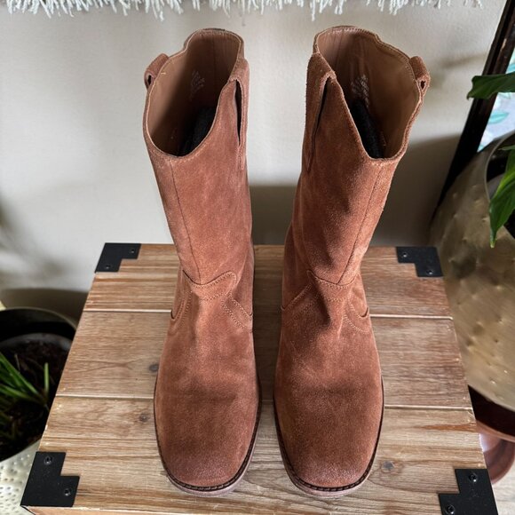Free People Easton Equestrian Brown Suede Pull On "Ankle" Boots Size 8.5 / 39.5 - Picture 3 of 17